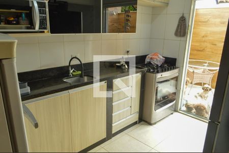 Casa de condomínio à venda com 123m², 3 quartos e 1 vaga Casa de condomínio à venda com 123m², 3 quartos e 1 vagaCozinha