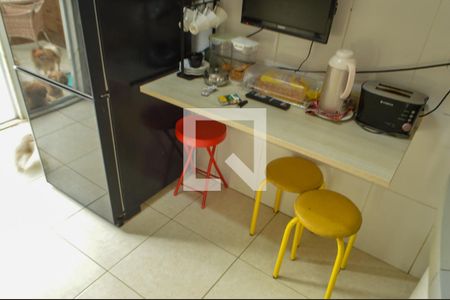 Casa de condomínio à venda com 123m², 3 quartos e 1 vaga Casa de condomínio à venda com 123m², 3 quartos e 1 vagaCozinha