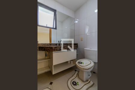 Apartamento à venda com 355m², 3 quartos e 3 vagasBanheiro do quarto 1 