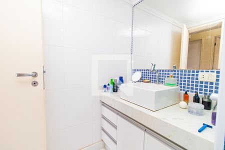 Apartamento à venda com 115m², 3 quartos e 2 vagasBanheiro Social
