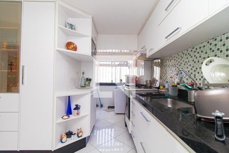 Apartamento à venda com 115m², 3 quartos e 2 vagasCozinha