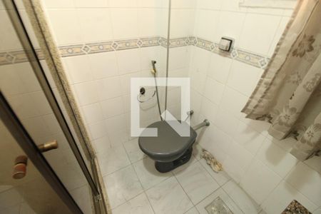 Banheiro de apartamento à venda com 1 quarto, 45m² em Irajá, Rio de Janeiro