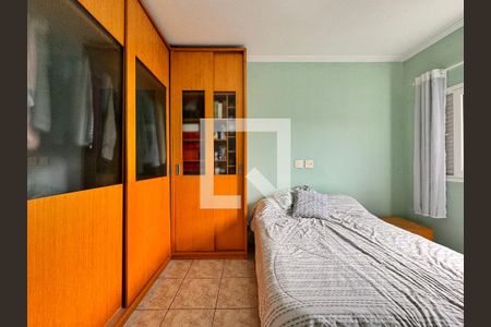 Casa à venda com 335m², 5 quartos e 3 vagasQuarto 2