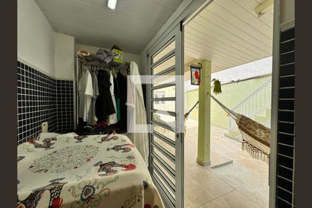 Casa à venda com 335m², 5 quartos e 3 vagasLavanderia