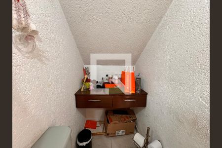 Casa à venda com 335m², 5 quartos e 3 vagasLavabo