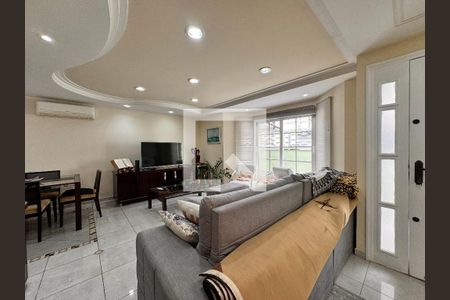 Sala de casa à venda com 5 quartos, 335m² em Santa Terezinha, Santo André