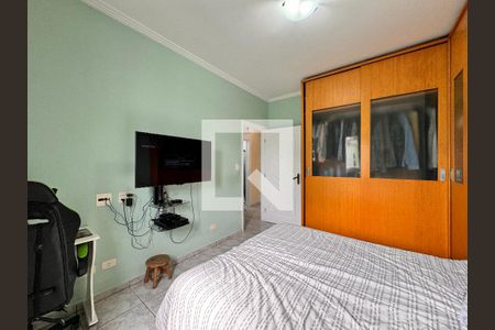 Casa à venda com 335m², 5 quartos e 3 vagasQuarto 2