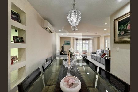 Sala de casa à venda com 5 quartos, 335m² em Santa Terezinha, Santo André