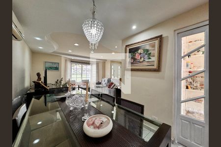 Sala de casa à venda com 5 quartos, 335m² em Santa Terezinha, Santo André