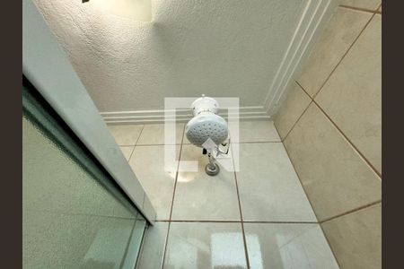 Casa à venda com 335m², 5 quartos e 3 vagasBanheiro de serviço