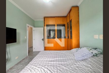 Casa à venda com 335m², 5 quartos e 3 vagasQuarto 2