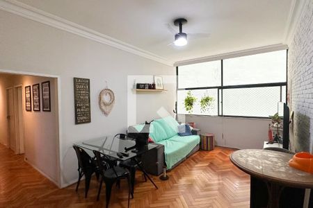Apartamento à venda com 96m², 3 quartos e sem vagaSala