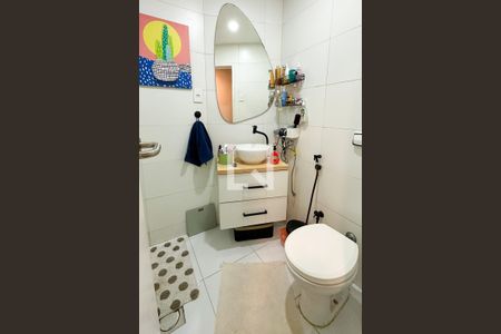 Apartamento à venda com 96m², 3 quartos e sem vagaBanheiro 01