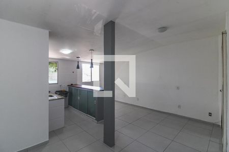 Studio - Sala de apartamento para alugar com 1 quarto, 30m² em Recreio dos Bandeirantes, Rio de Janeiro