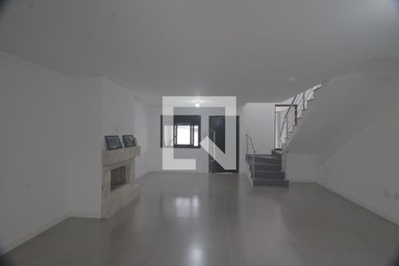 Casa à venda com 342m², 3 quartos e 2 vagasSala/Cozinha