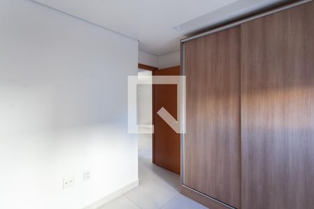 Quarto 1 de apartamento à venda com 2 quartos, 47m² em Ouro Preto, Belo Horizonte