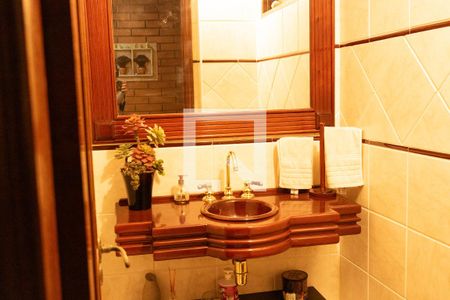 Casa de condomínio à venda com 160m², 3 quartos e 1 vagaLavabo