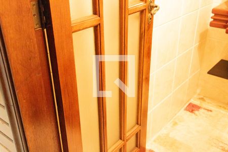 Casa de condomínio à venda com 160m², 3 quartos e 1 vagaLavabo