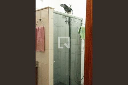 Casa de condomínio à venda com 160m², 3 quartos e 1 vagaBanheiro