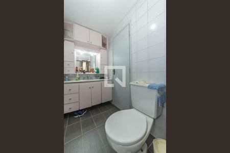 Apartamento à venda com 67m², 2 quartos e 1 vaga Apartamento à venda com 67m², 2 quartos e 1 vagaBanheiro da Suíte