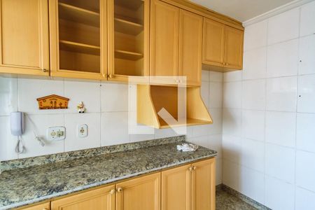 Cozinha de apartamento para alugar com 3 quartos, 58m² em Chácara Califórnia, São Paulo