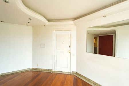 Sala de apartamento para alugar com 3 quartos, 58m² em Chácara Califórnia, São Paulo