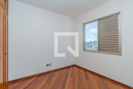 Quarto de apartamento para alugar com 4 quartos, 126m² em São Pedro, Belo Horizonte