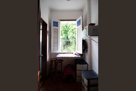 Sala/corredor  de apartamento à venda com 1 quarto, 28m² em Jardim Botânico, Rio de Janeiro