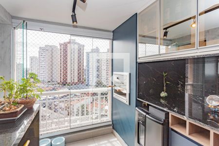 Varanda gourmet de apartamento à venda com 2 quartos, 57m² em Vila Gumercindo, São Paulo