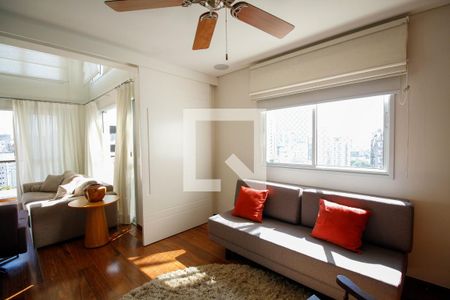 Sala de TV de apartamento para alugar com 2 quartos, 156m² em Paraíso, São Paulo