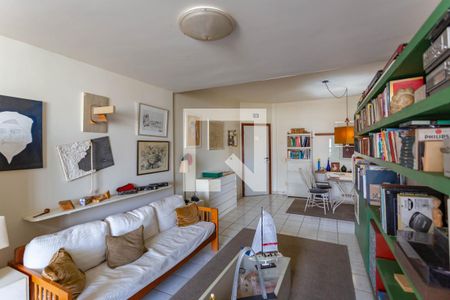 Sala de apartamento à venda com 1 quarto, 90m² em São Pedro, Belo Horizonte