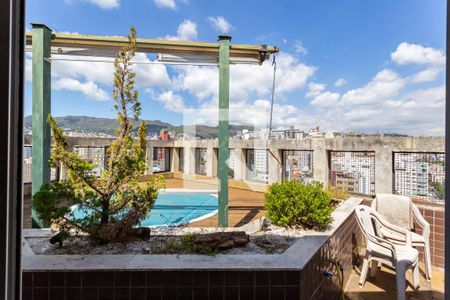 Varanda  de apartamento à venda com 1 quarto, 90m² em São Pedro, Belo Horizonte