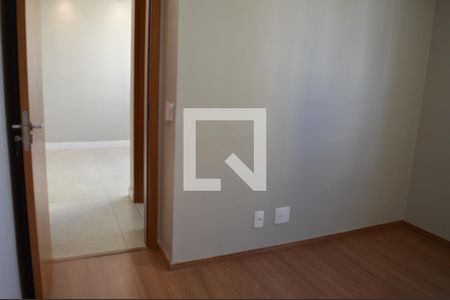 Quarto 1 de apartamento para alugar com 2 quartos, 48m² em Parque Maracana, Contagem