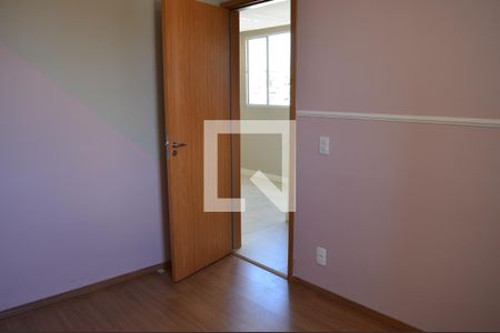 Quarto 2 de apartamento para alugar com 2 quartos, 48m² em Parque Maracana, Contagem