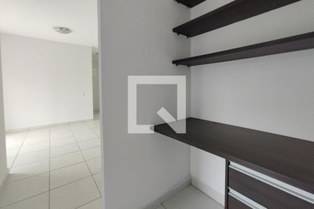 Corredor - Escritório de apartamento à venda com 2 quartos, 57m² em Jardim Ipaussurama, Campinas