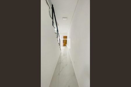 Corredor de casa para alugar com 3 quartos, 127m² em Vila Alice, Santo André