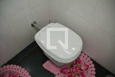 Casa à venda com 322m², 4 quartos e 4 vagas Casa à venda com 322m², 4 quartos e 4 vagasBanheiro 3