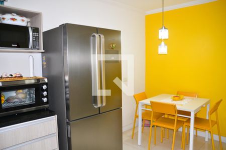 Casa à venda com 322m², 4 quartos e 4 vagas Casa à venda com 322m², 4 quartos e 4 vagasCozinha