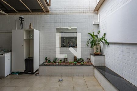 Casa à venda com 115m², 3 quartos e 2 vagasÁrea de Serviço