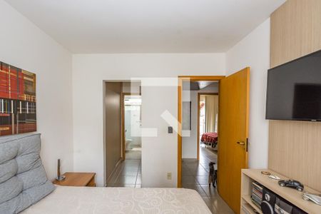 Casa à venda com 115m², 3 quartos e 2 vagasSuíte 2