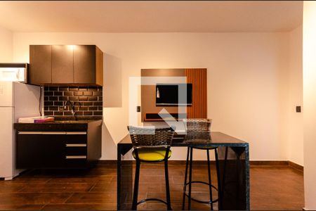 Cozinha de kitnet/studio para alugar com 1 quarto, 28m² em Vila Primavera, São Paulo