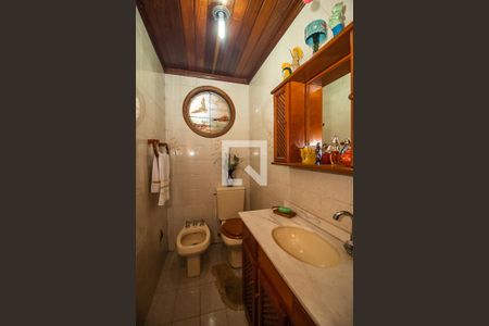 Casa à venda com 77m², 3 quartos e 2 vagasBanheiro da Suíte