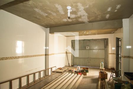 Casa à venda com 77m², 3 quartos e 2 vagasGaragem