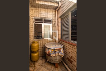 Casa à venda com 77m², 3 quartos e 2 vagasÁrea de Serviço