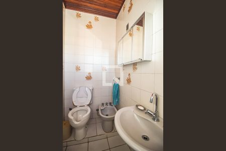 Casa à venda com 77m², 3 quartos e 2 vagasBanheiro da suite 2