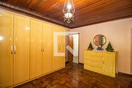 Casa à venda com 77m², 3 quartos e 2 vagasSuite