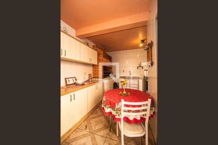 Casa à venda com 77m², 3 quartos e 2 vagasCozinha