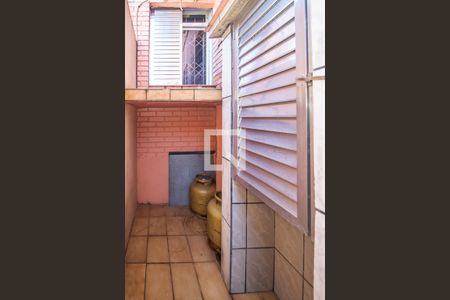 Casa à venda com 77m², 3 quartos e 2 vagasArea comum