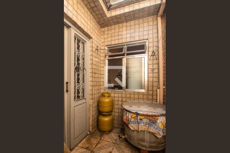 Casa à venda com 77m², 3 quartos e 2 vagasÁrea de Serviço