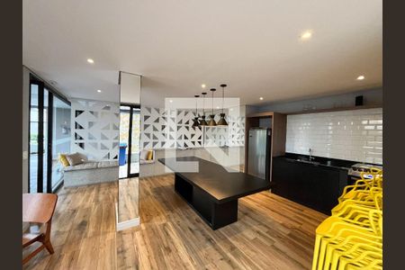 Apartamento para alugar com 46m², 2 quartos e 1 vaga Apartamento para alugar com 46m², 2 quartos e 1 vagaÁrea comum - Salão de festas